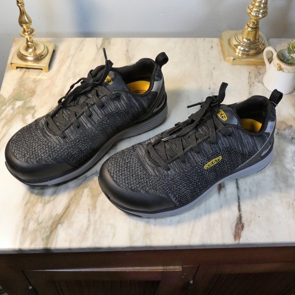 KEEN Utility Women's Sparta Low Height Alloy Toe ESD Work Shoes 9W - Picture 2 of 10
